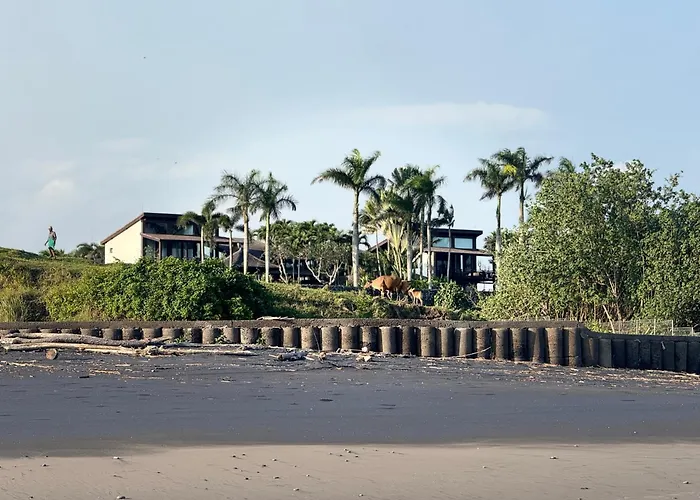 Villas Breeze 4Br Luxury Getaway! *